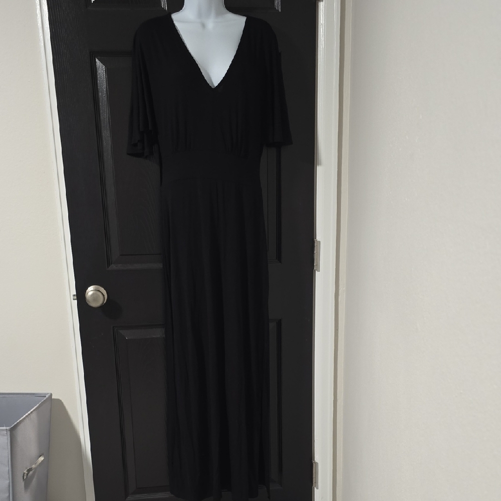 Lascana Black V-Neck Maxi Dress